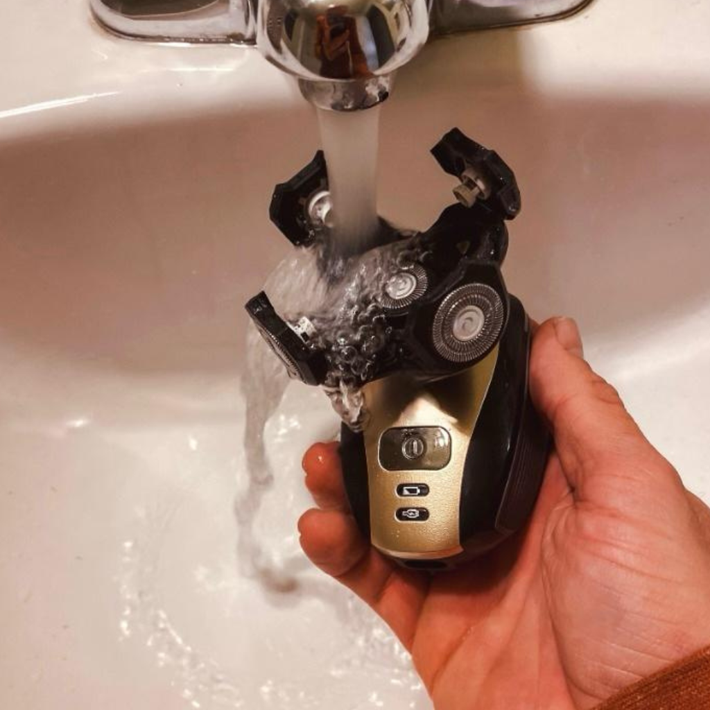 #1 Rasoio DermaSafe Testa,Viso,Corpo e Sotto Girovita